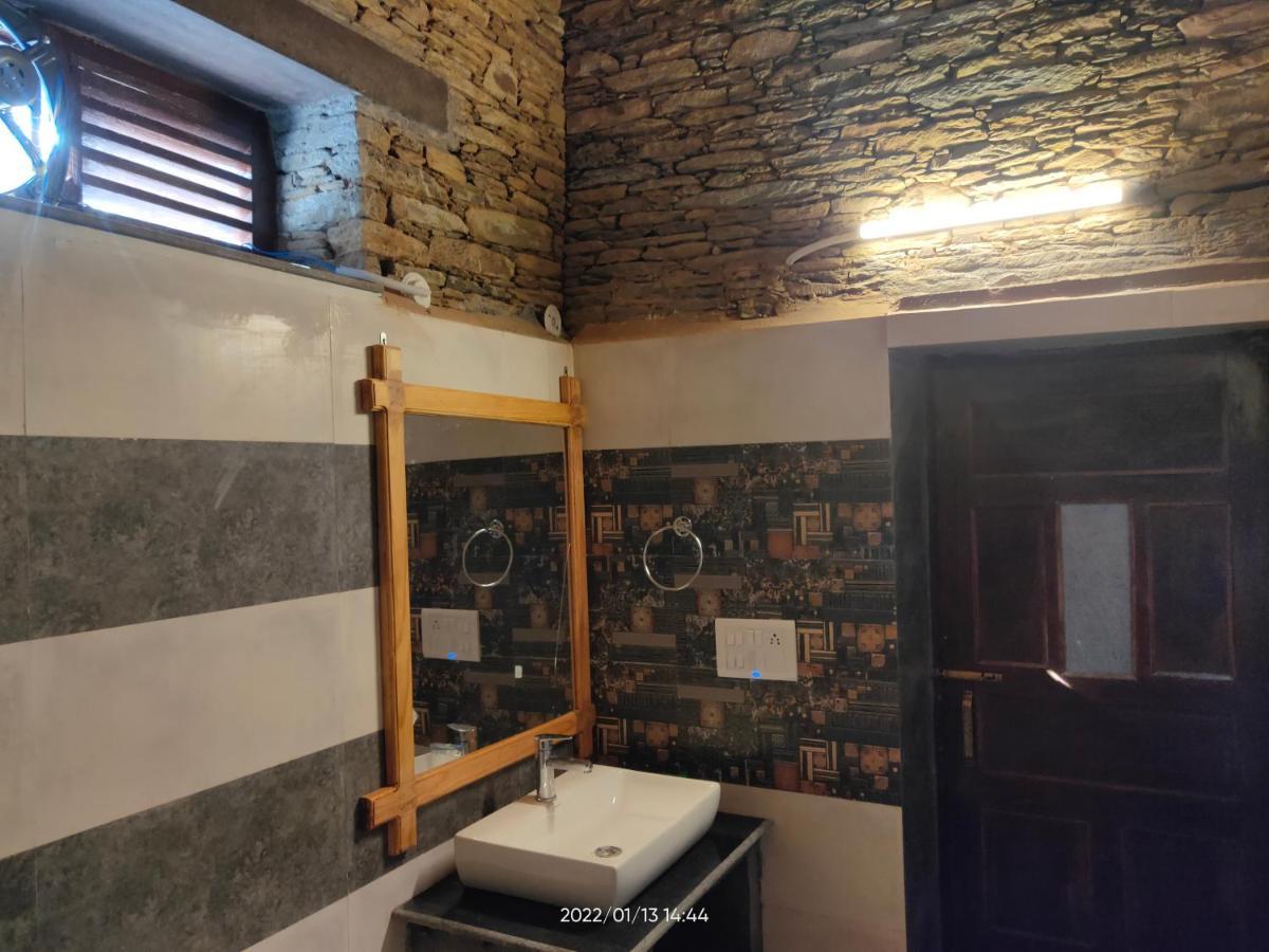 Meraki Huts Pauri Dış mekan fotoğraf